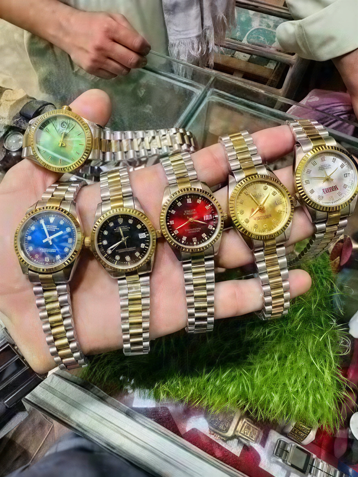 Luxury Men's Analog Quartz Watches – Stainless Steel Chain Strap | Multi-Color Dial Wrist Watches for Men
