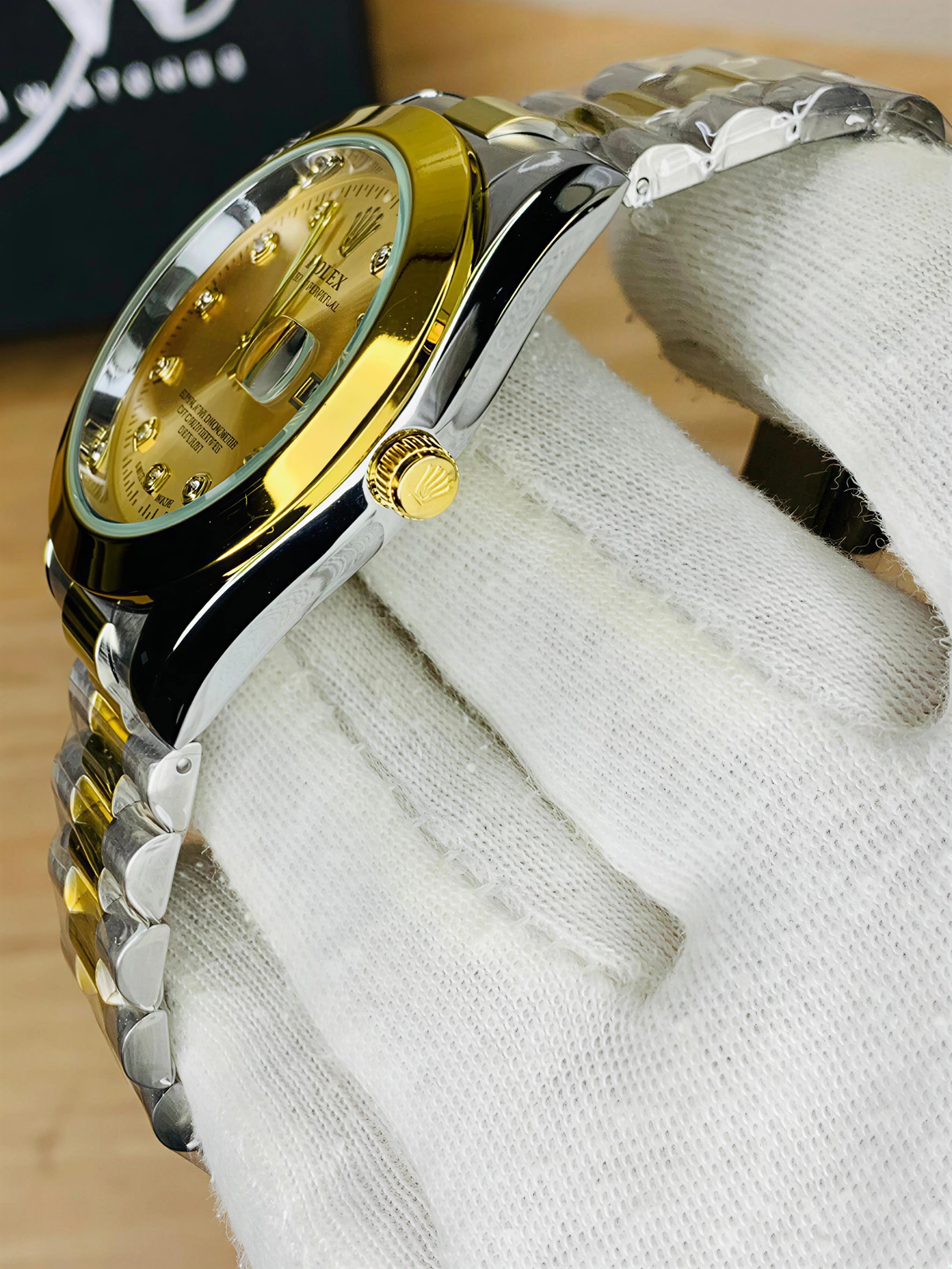 Luxury Men's Analog Quartz Watches – Stainless Steel Chain Strap | Multi-Color Dial Wrist Watches for Men