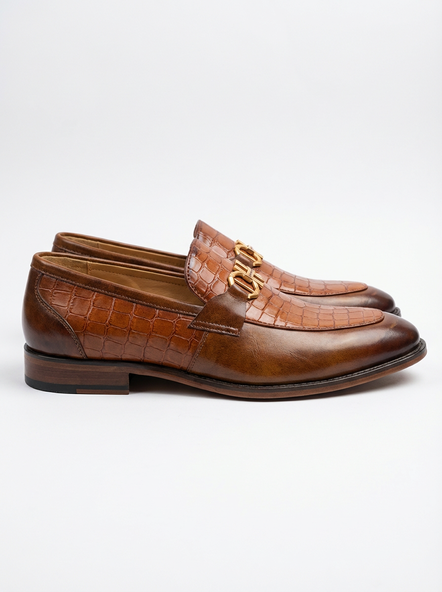 Men’s Brown Crocodile Texture Formal Loafers with Metal Buckle – Premium Slip-On Dress ShoesMen’s Brown Crocodile Texture Formal Loafers with Metal Buckle – Premium Slip-On Dress Shoes