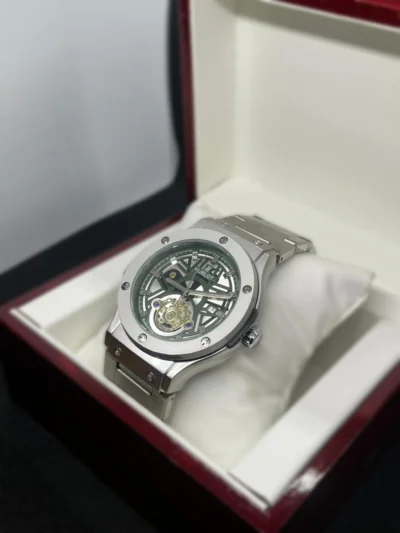 Luxury Skeleton Dial Men's Watch – Stainless Steel Strap | Analog Quartz Wristwatch for Men – Silver Edition