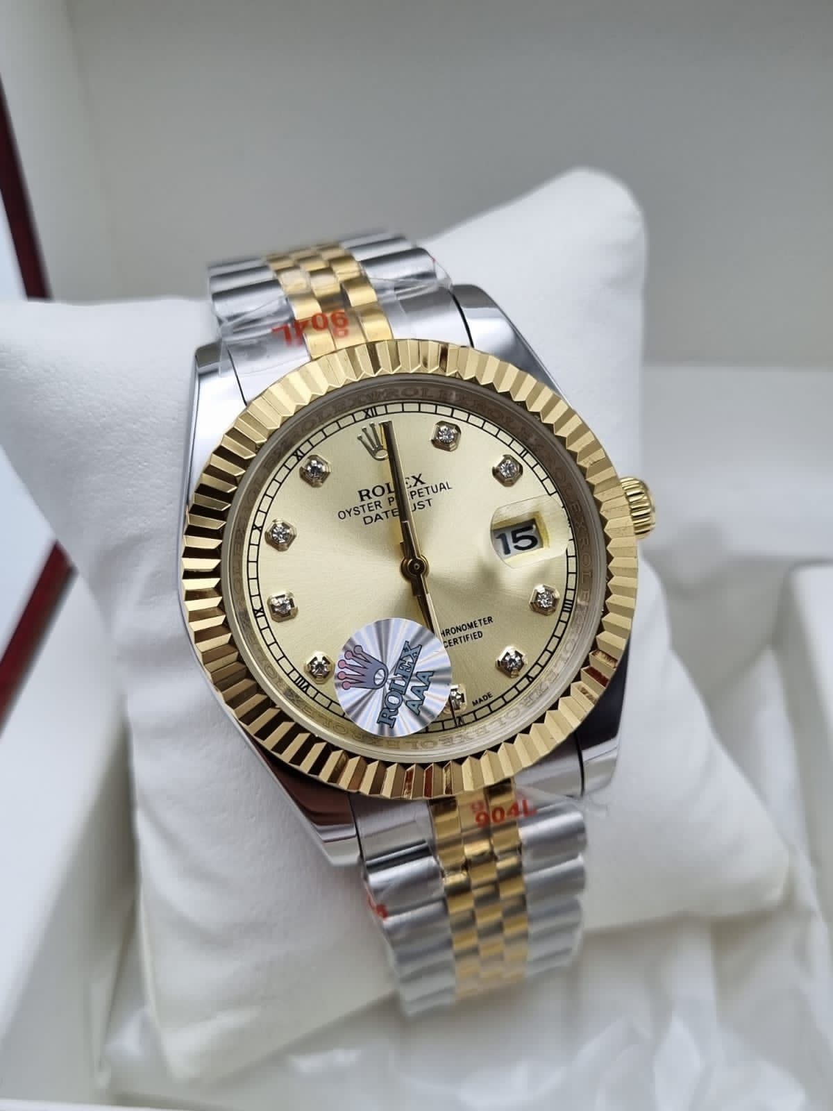 Luxury Two-Tone Stainless Steel Men's Watch – Diamond Style Bezel White Dial Analog Quartz Wristwatch with Date Display